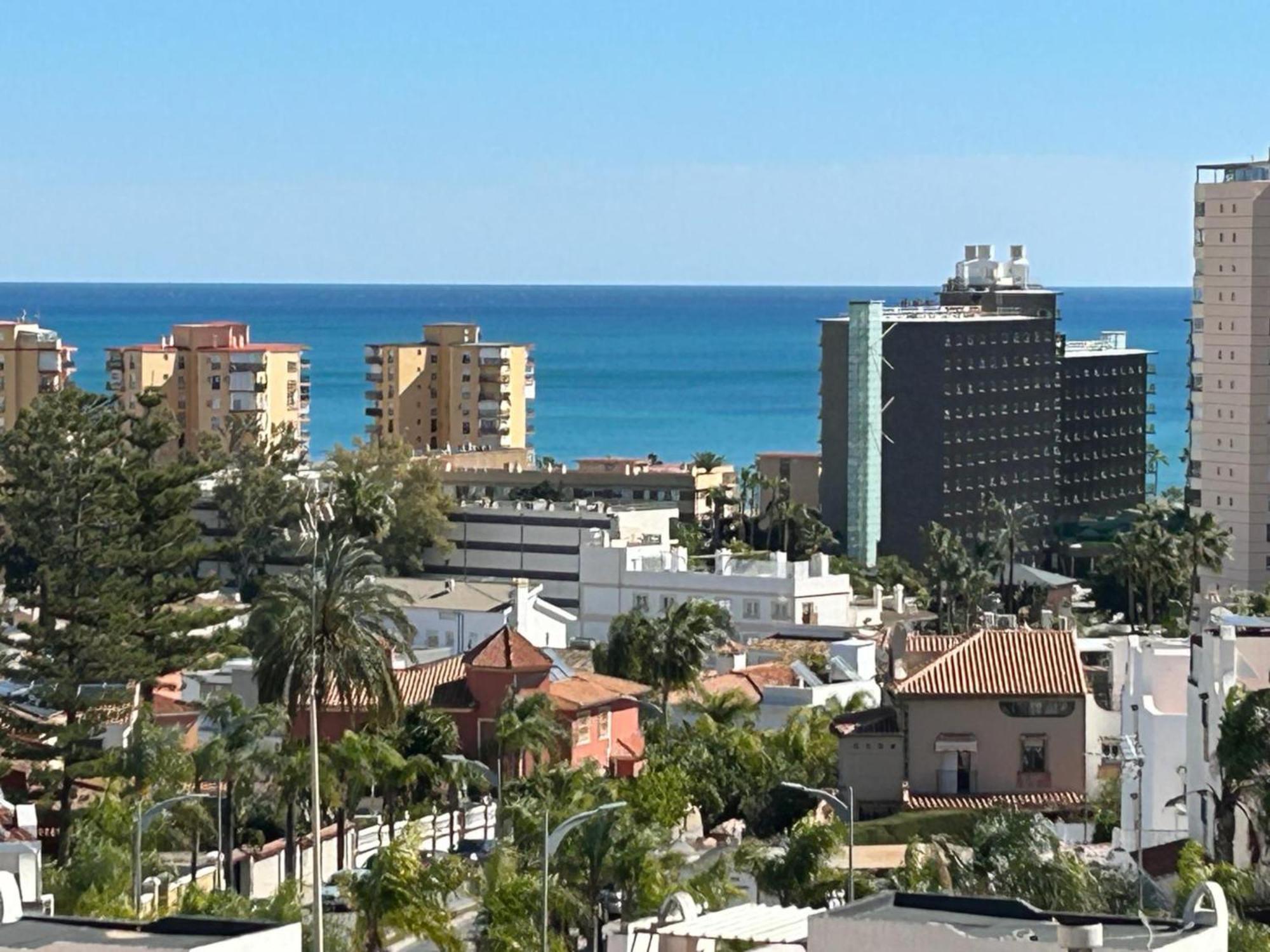 Appartamento Oasis En Playamar Con Piscina
