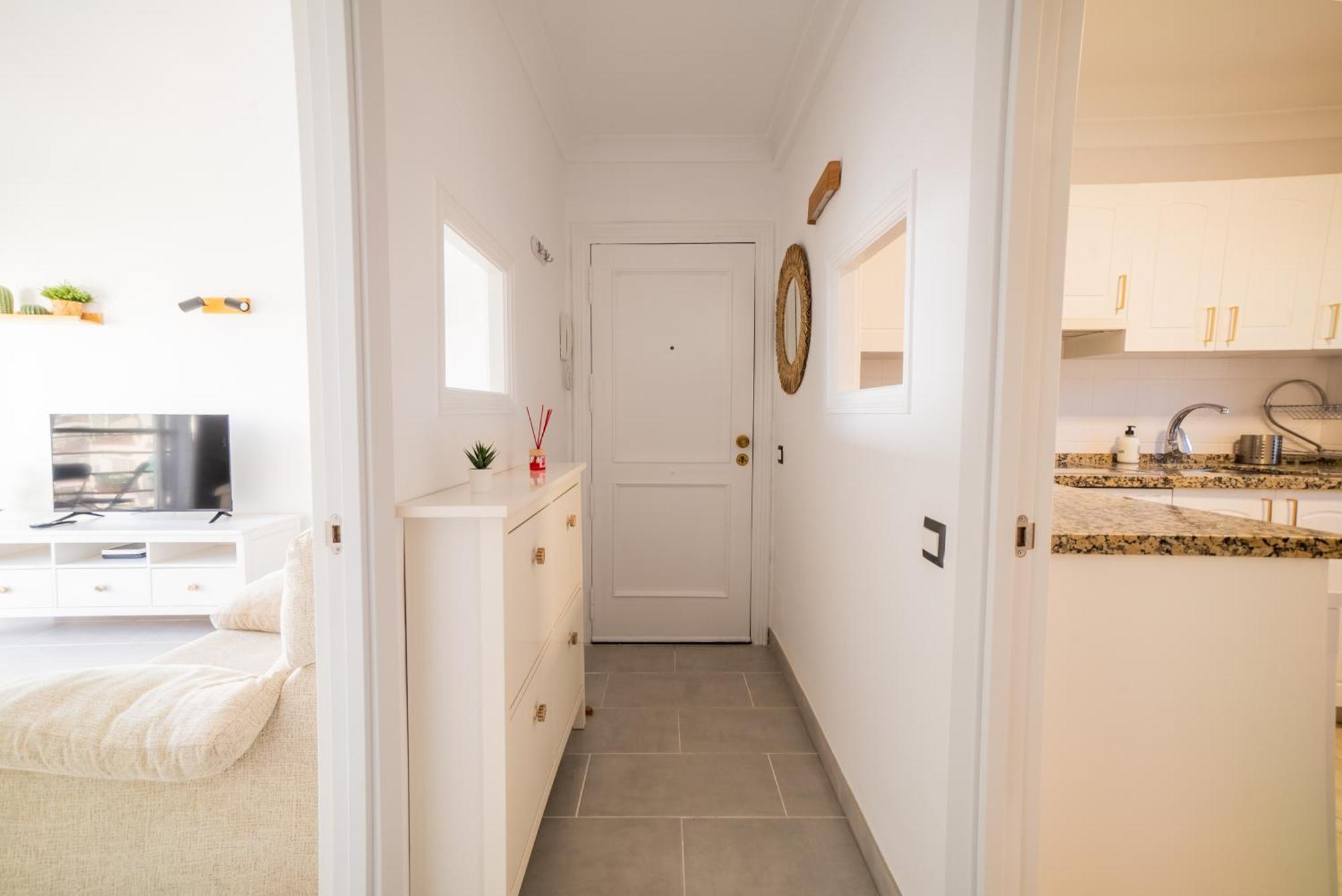 Oasis En Playamar Con Piscina Appartement