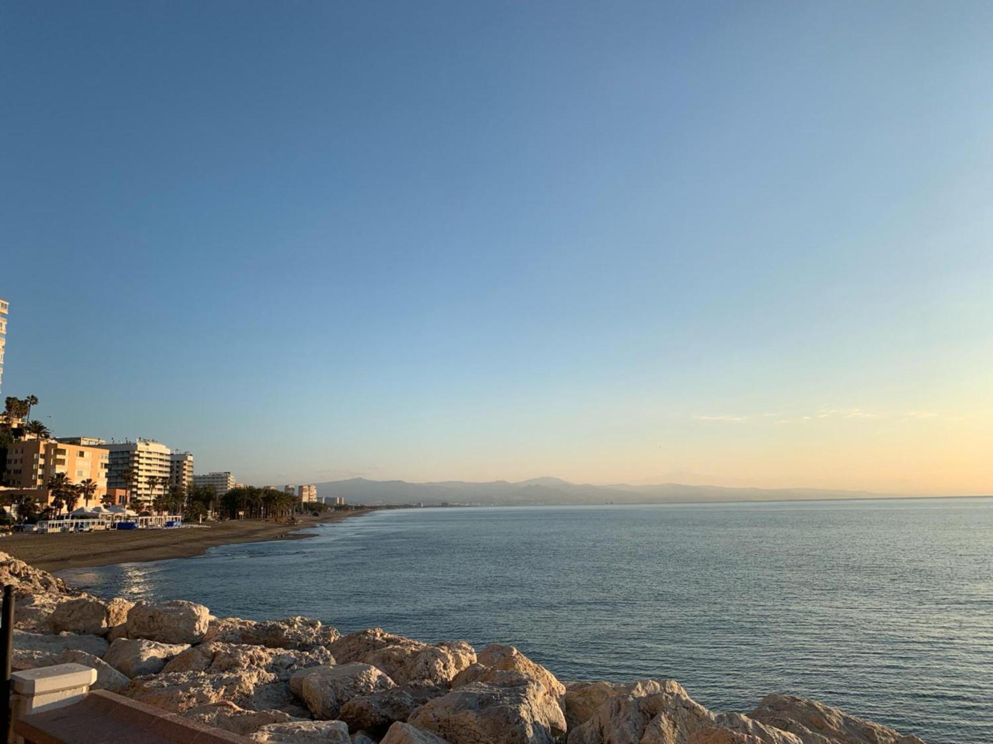 Appartement Oasis En Playamar Con Piscina