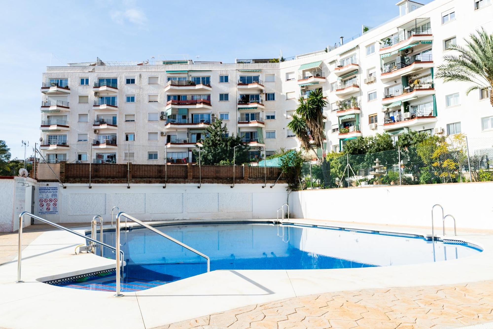 Appartement Oasis En Playamar Con Piscina